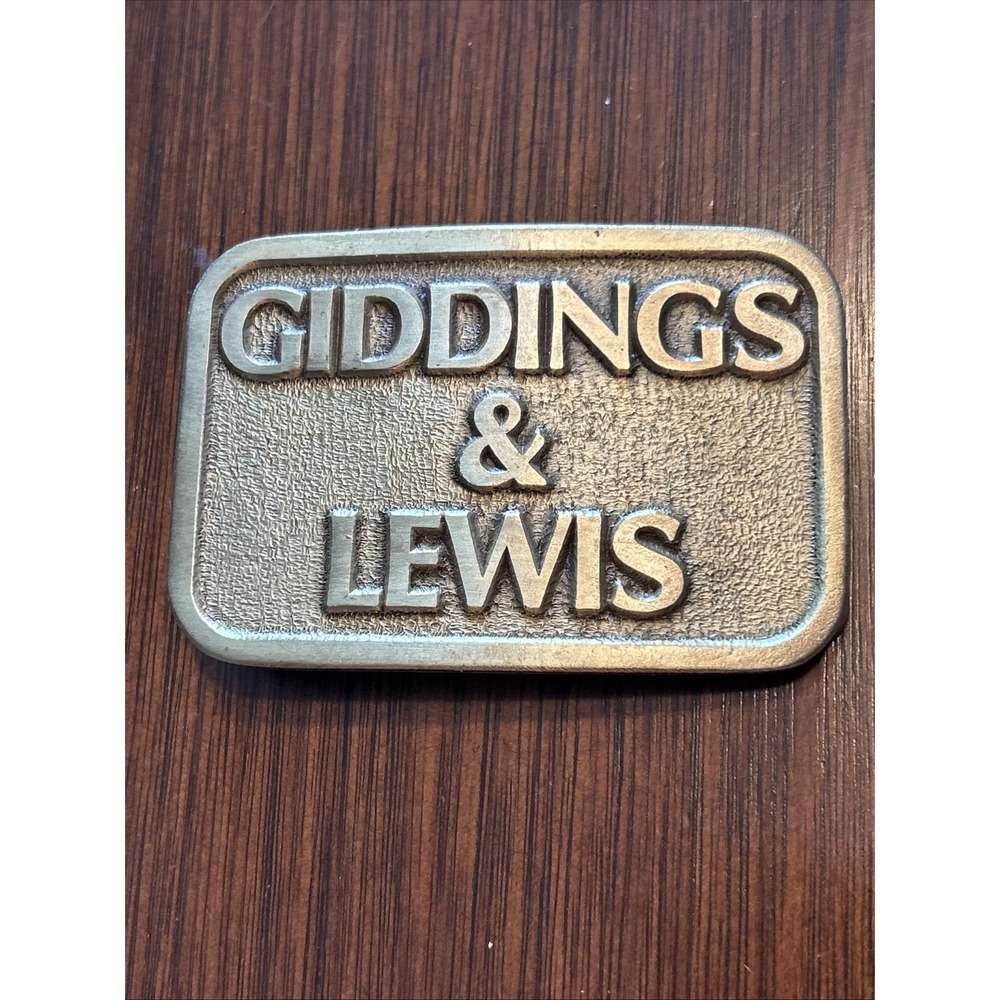 XE15111 VINTAGE 1970s **GIDDINGS & LEWIS** ADVERTISEMENT MENS BRASS BELT BUCKLE